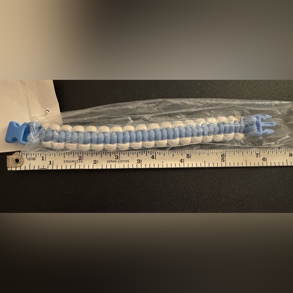 Paracord bracelet - Picture 2 of 4